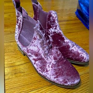 Pink Velvet Toms Booties